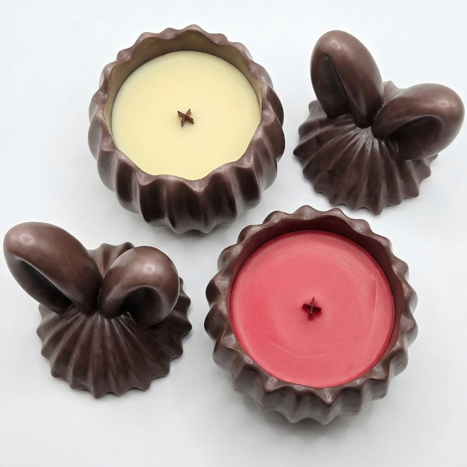Bougie Choco Lapin - Marron / Cerise, Amande