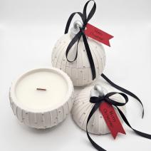 Bougie Christmas Bauble Charming - Blanche / Argent / Magie d'Hiver